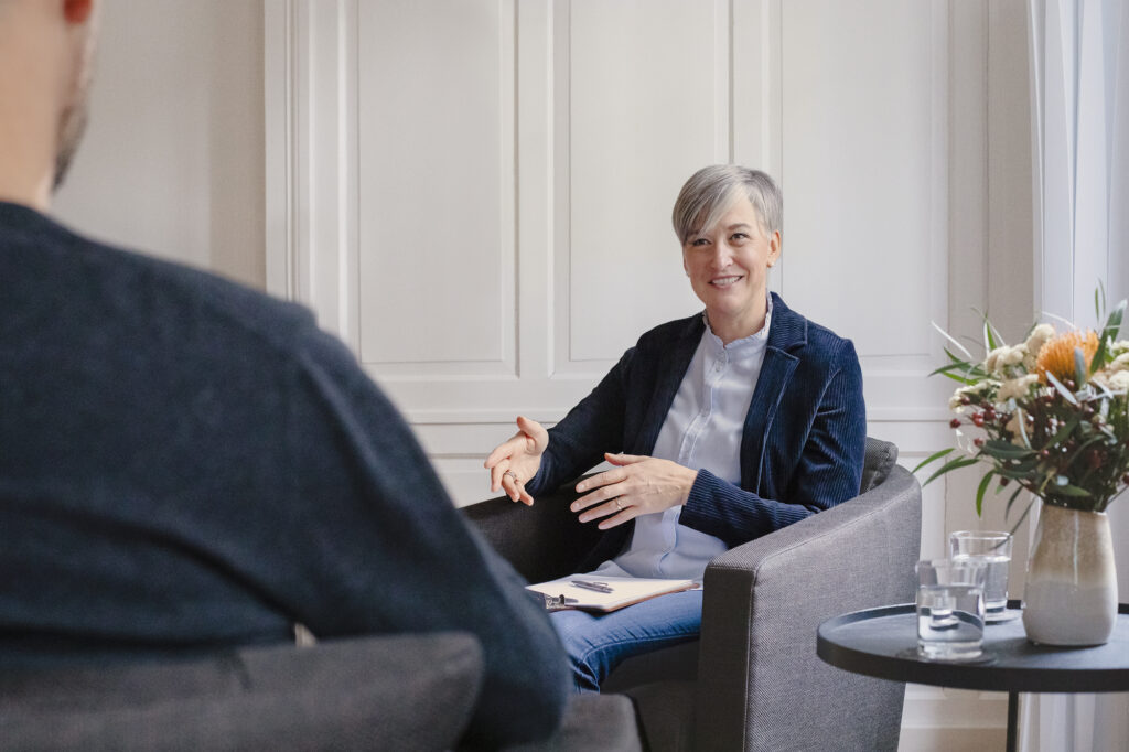 Doris Zellner, Hypnosetherapeutin