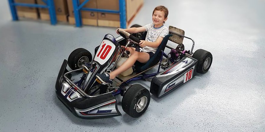 Sponsor visibility on racing car