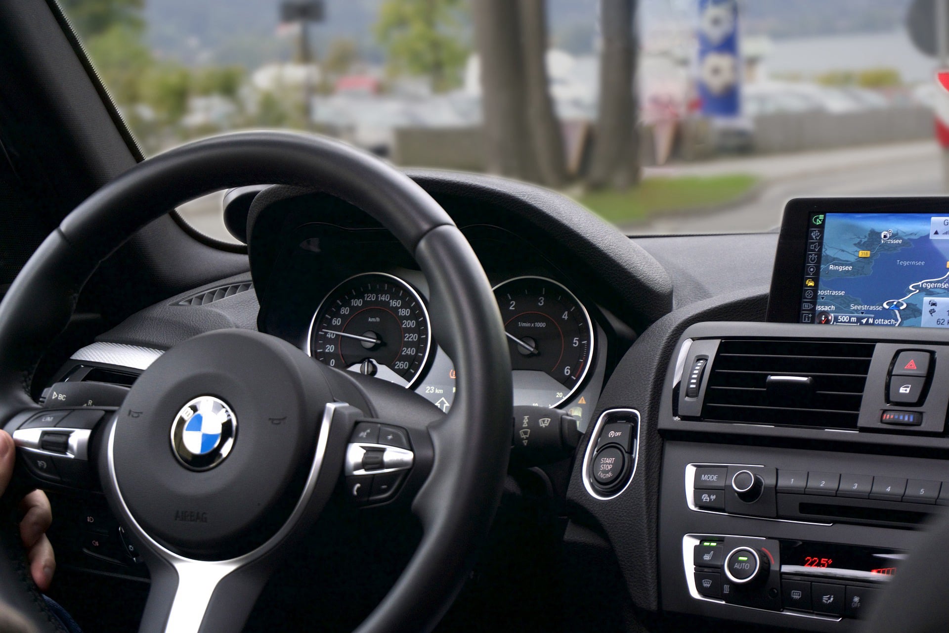 Expert driving instruction on a clean road