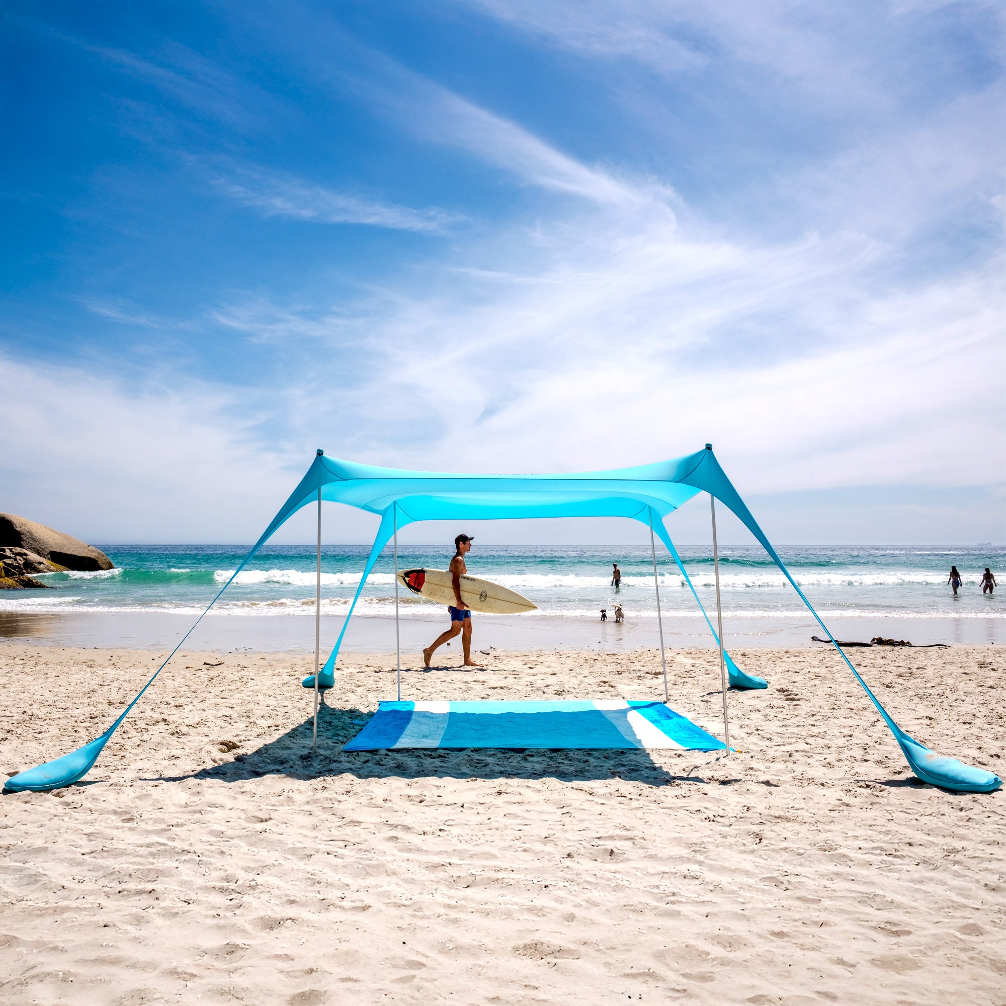 Sun Ninja Beach Tent on the sand