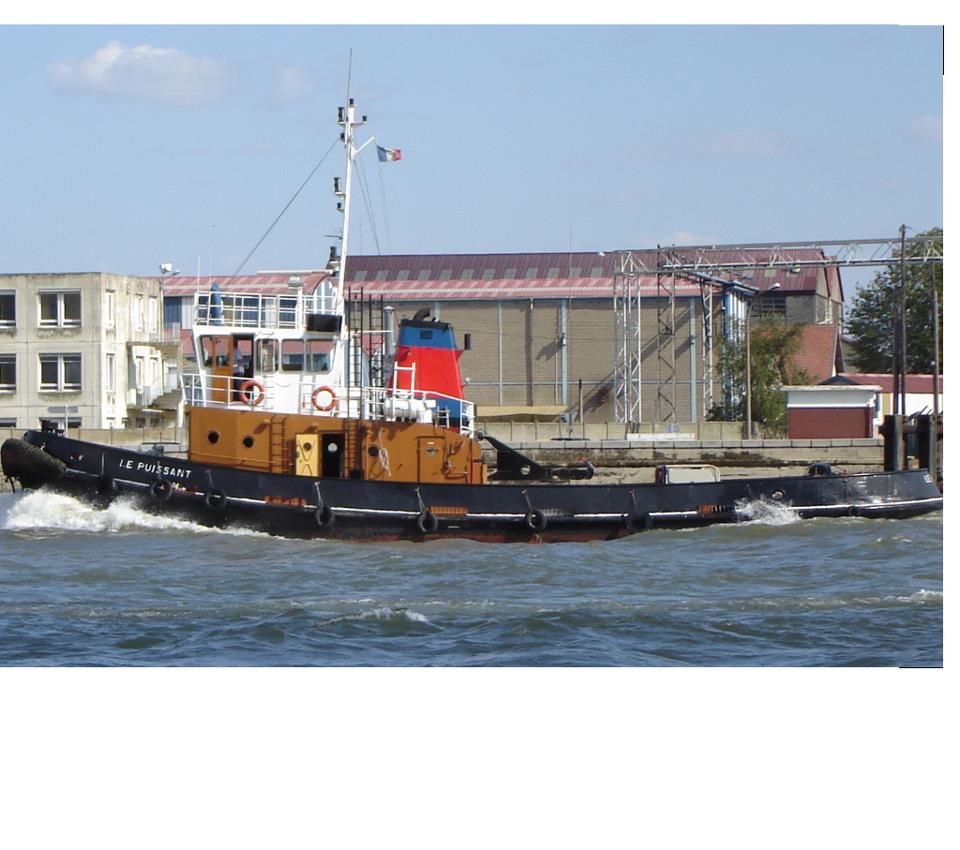 Remorqueur Le Puissant en navigation