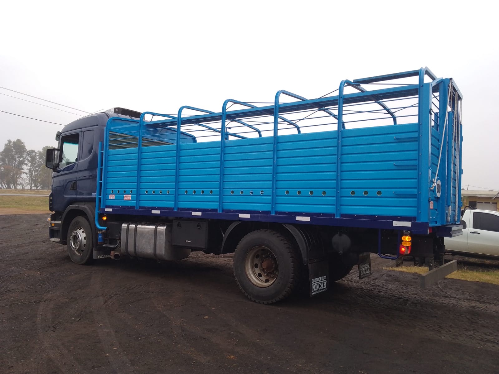 Carrocería para trabajo en campo